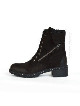 Badura black suede...